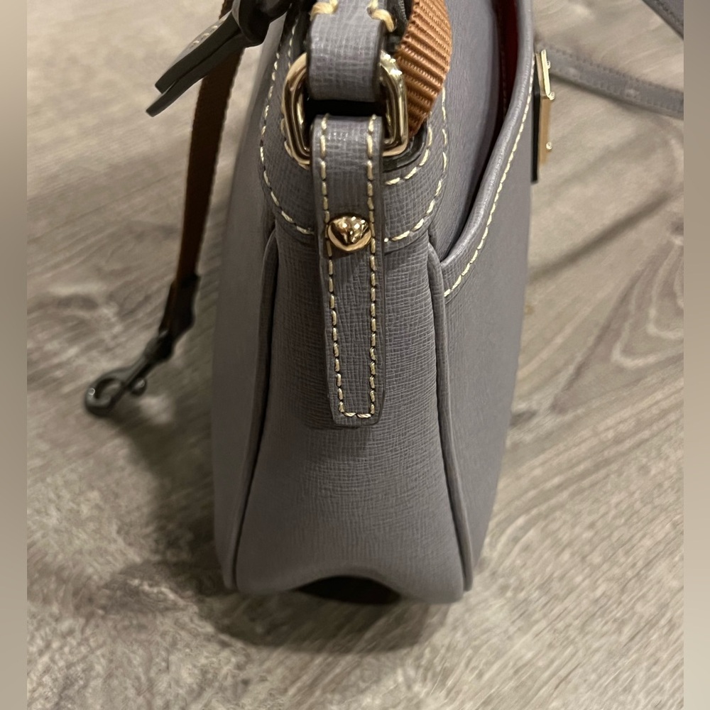 Dooney & Bourke Women's Saffiano East/West Pocket Crossbody Gray - Picture 9 of 12